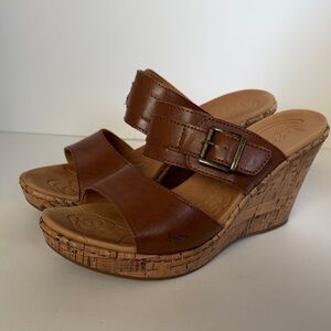 Born B.O.C. Pounce Brown Cork Wedge Sandals size 8 shoes slip on EUC summer
